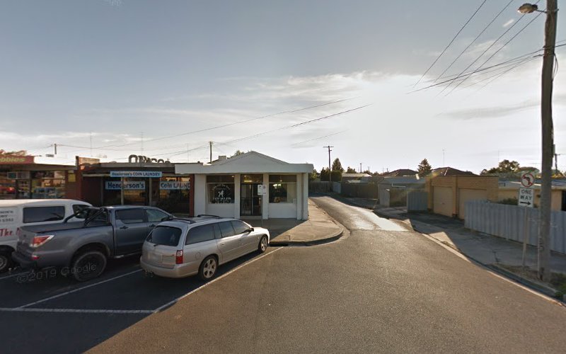 Hair Off The Dog Styling Boutique - Dog groomer in Wendouree