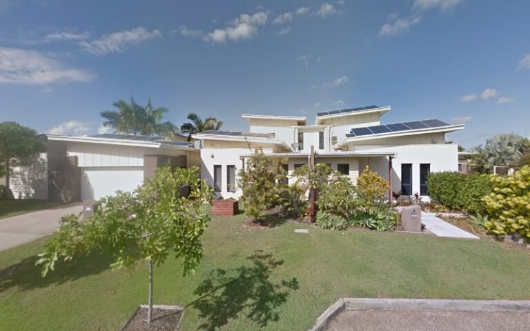 Northshore Paws - listing photo