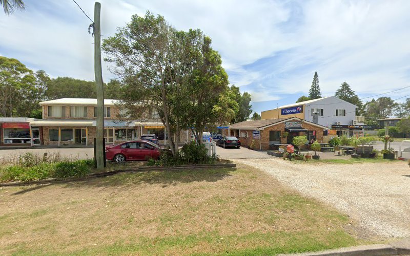 Kimsclan Dog & Cat Grooming - Dog groomer in Diamond Beach