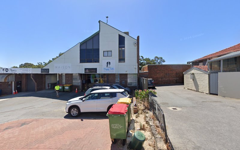 The Fur-Mobile - Dog groomer in West Perth