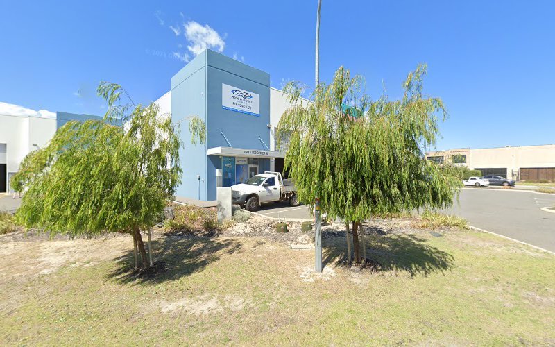The Dog Grooming Store - Dog groomer in Jandakot