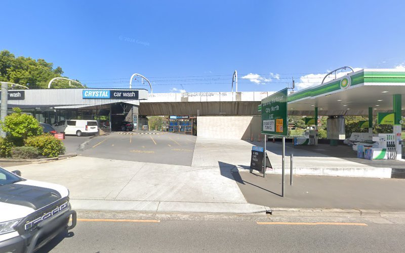 Crystal Self Serve Dog Wash - Dog groomer in Edgecliff