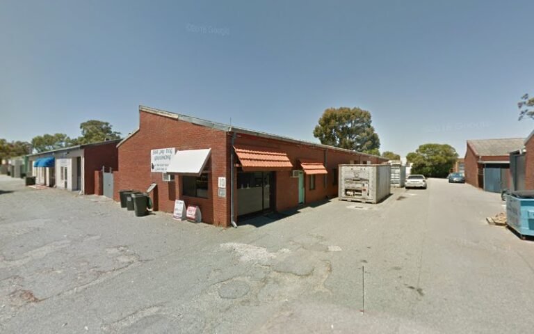 Bee Jay pet grooming Salon