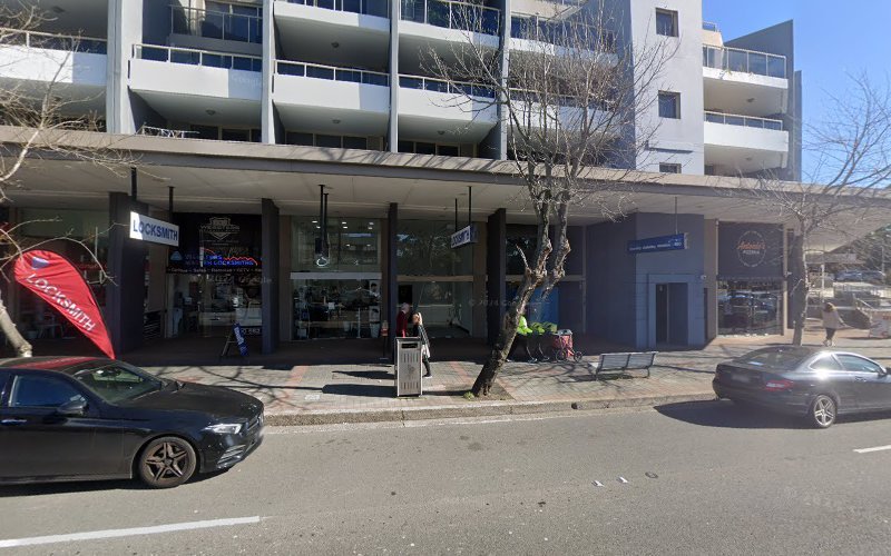 Lonely Pooch - Dog groomer in Caringbah