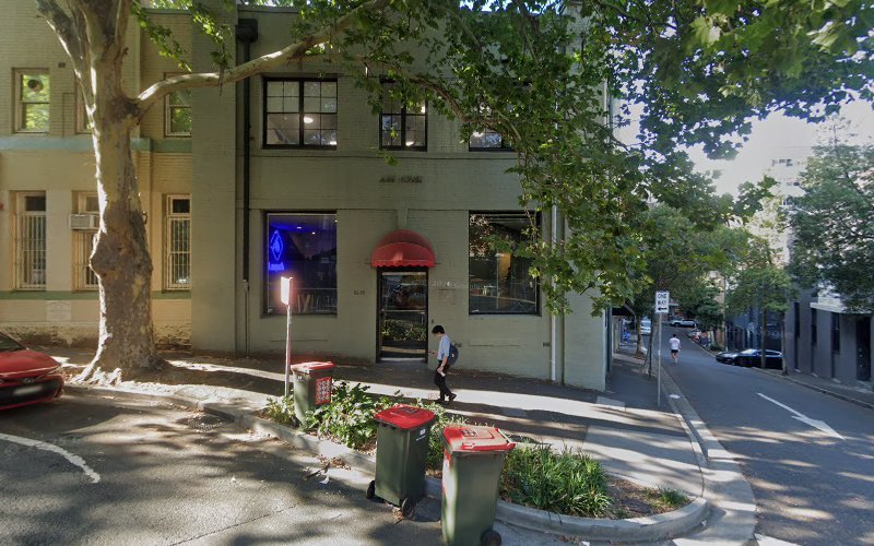 Smooching The Pooch - Dog groomer in Surry Hills