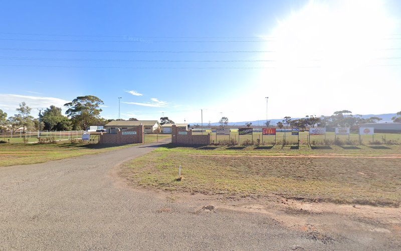 Port Pirie Kennel Club - Dog groomer in Bungama