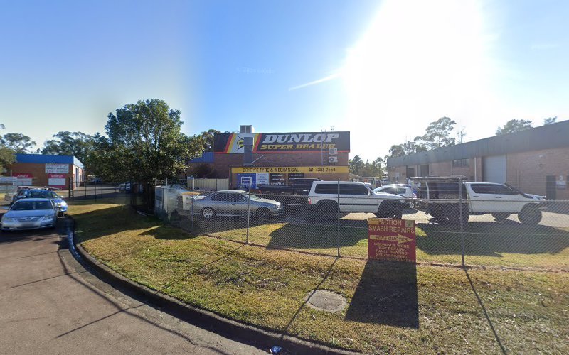Snackies - Dog groomer in Berkeley Vale