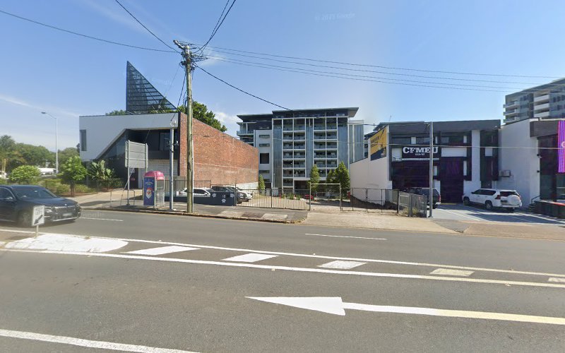 L.a. Dogs - Dog groomer in Bowen Hills