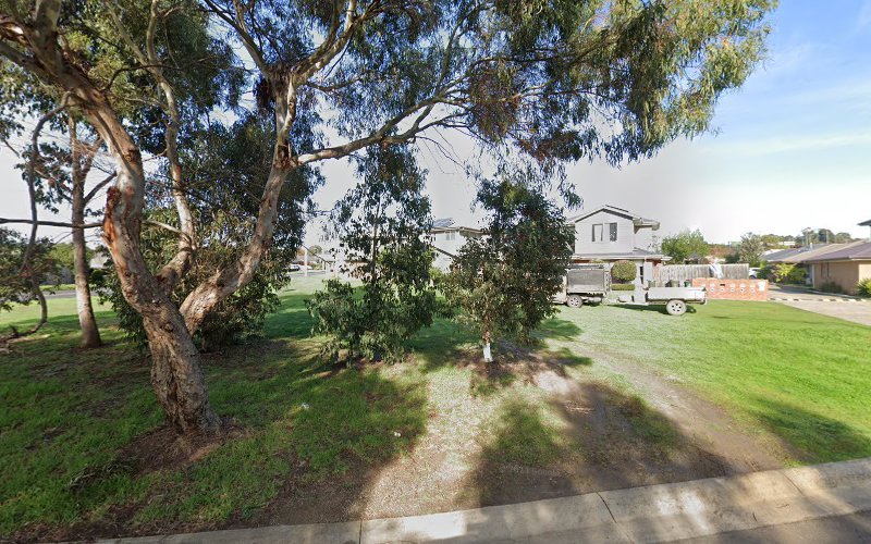 Rancho Relaxo Small Dog Boarding - Dog groomer in Waurn Ponds