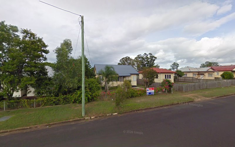 Poppies Mobile Veterinary Services - Dog groomer in Maryborough